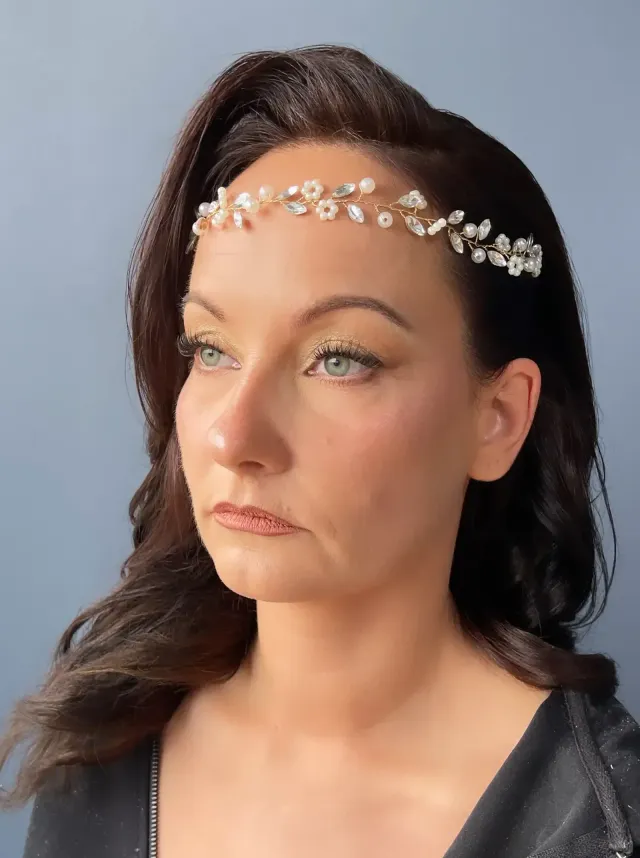 Romantisches Braut-Make-up mit natürlichem Glow, Brautstyling in Hamburg-Eppendorf